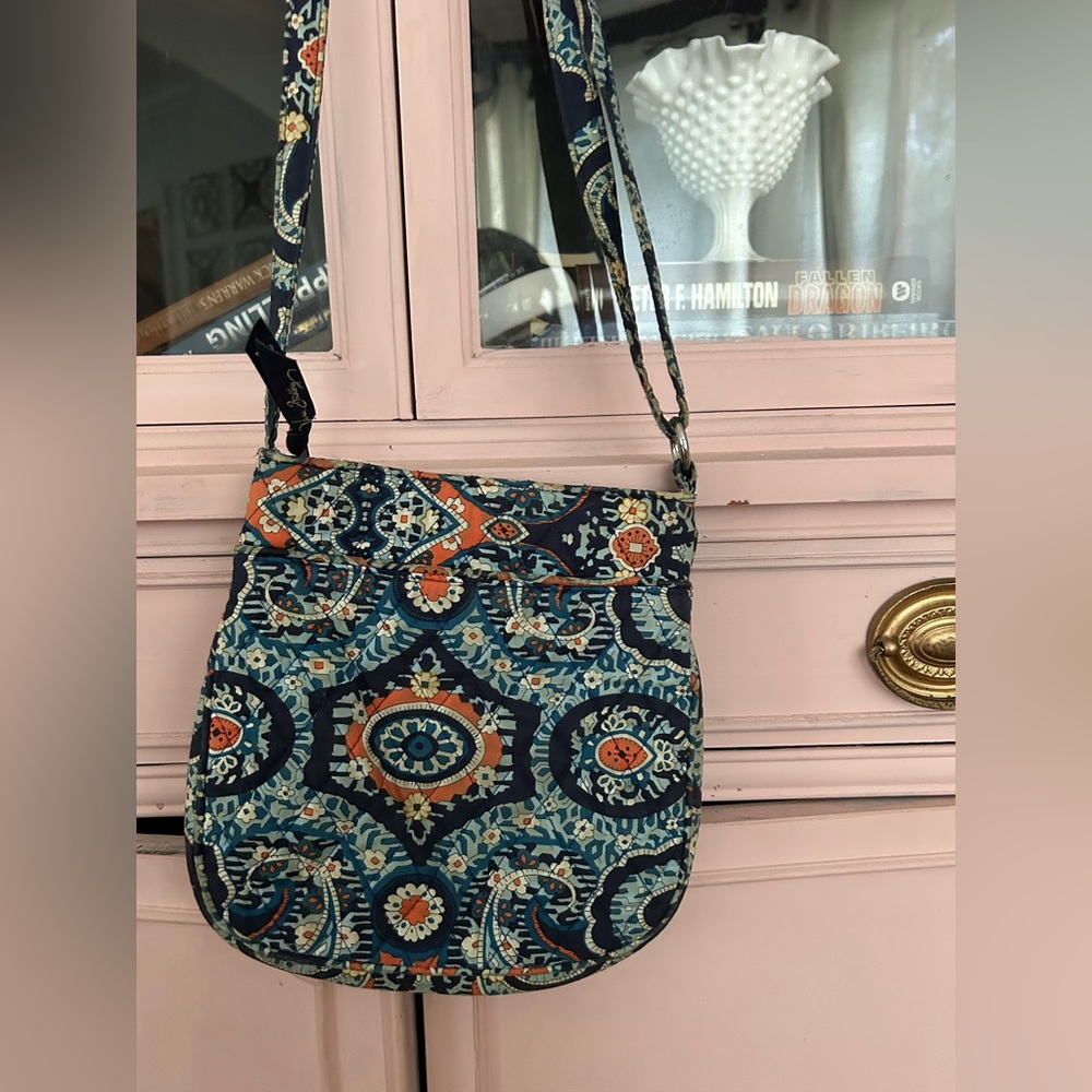 Vera Bradley cross body.  Well loved but its of life left in her.
